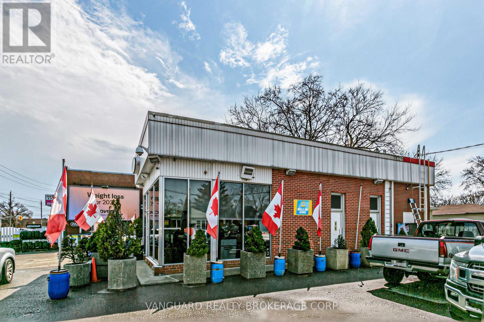 1772 Jane Street Property Photo 3