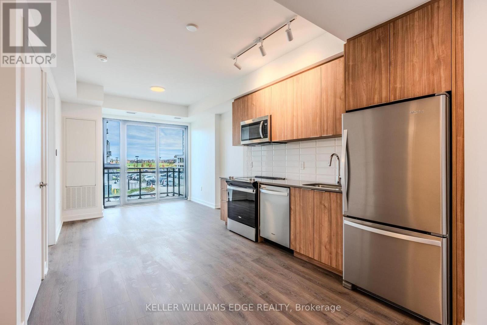 202 - 720 WHITLOCK AVENUE Property Photo 1