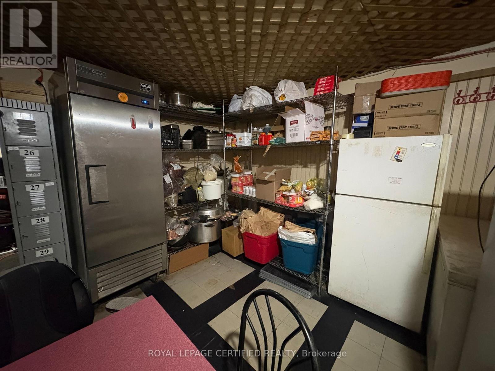 827 Albion Road Property Photo 27