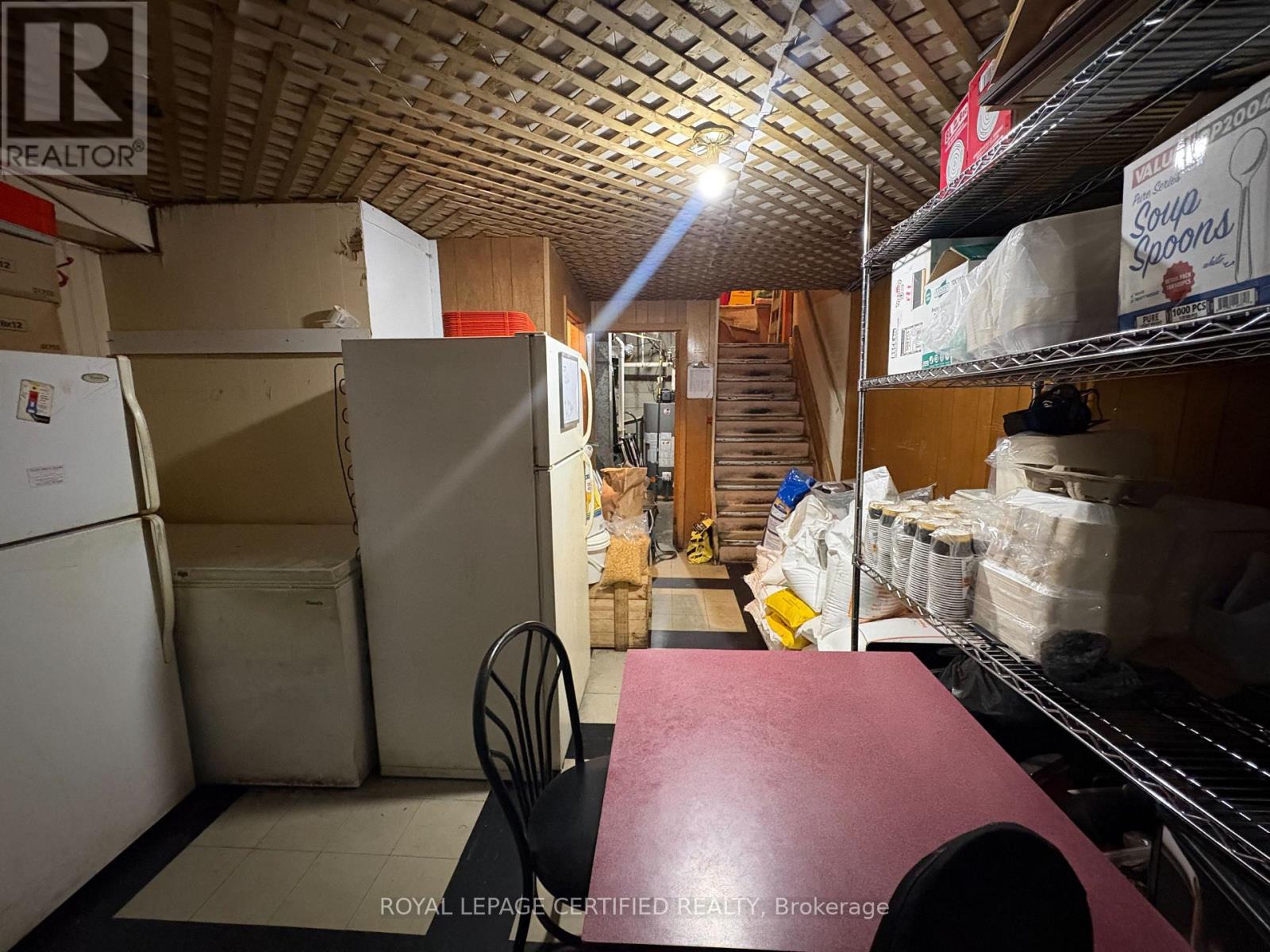 827 Albion Road Property Photo 32