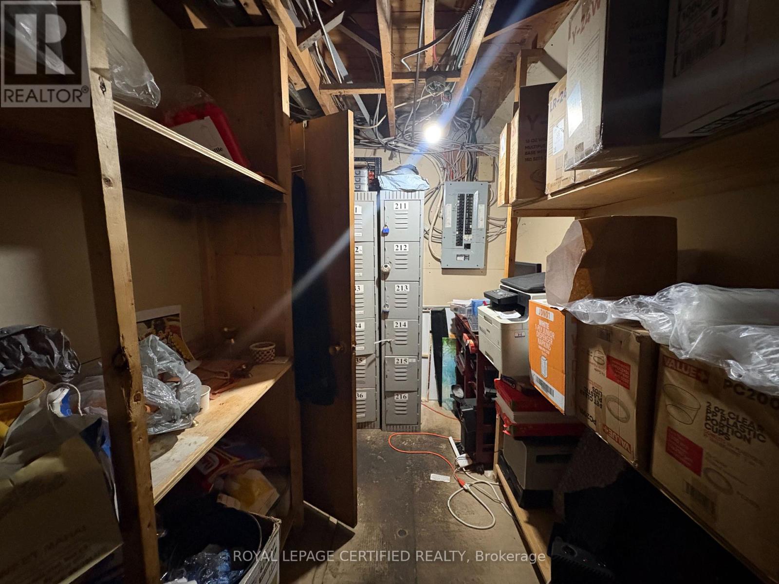 827 Albion Road Property Photo 34