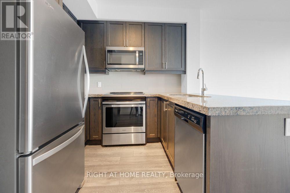 312 - 1050 Main Street E Property Photo 15