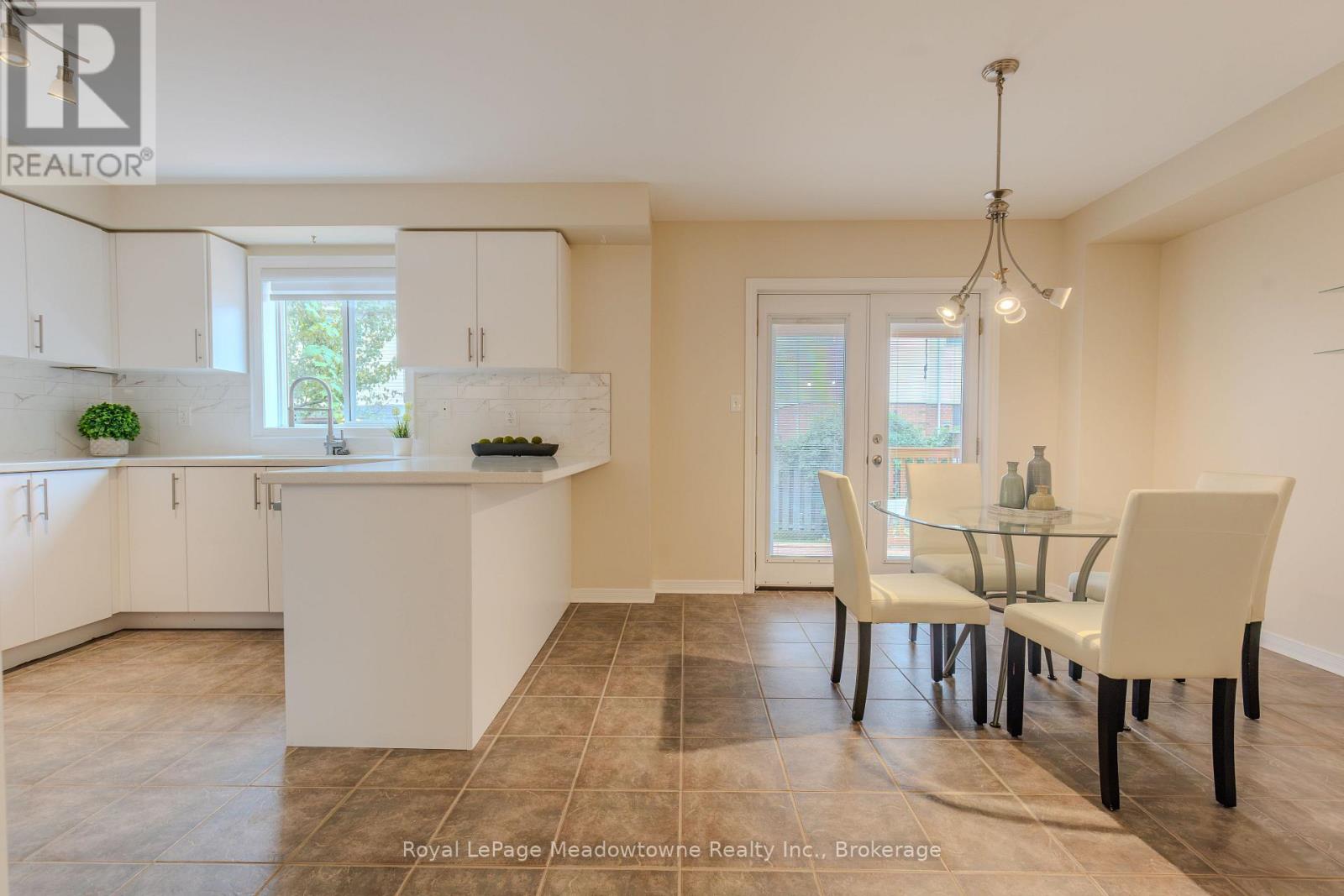1311 Cartmer Way Property Photo 12
