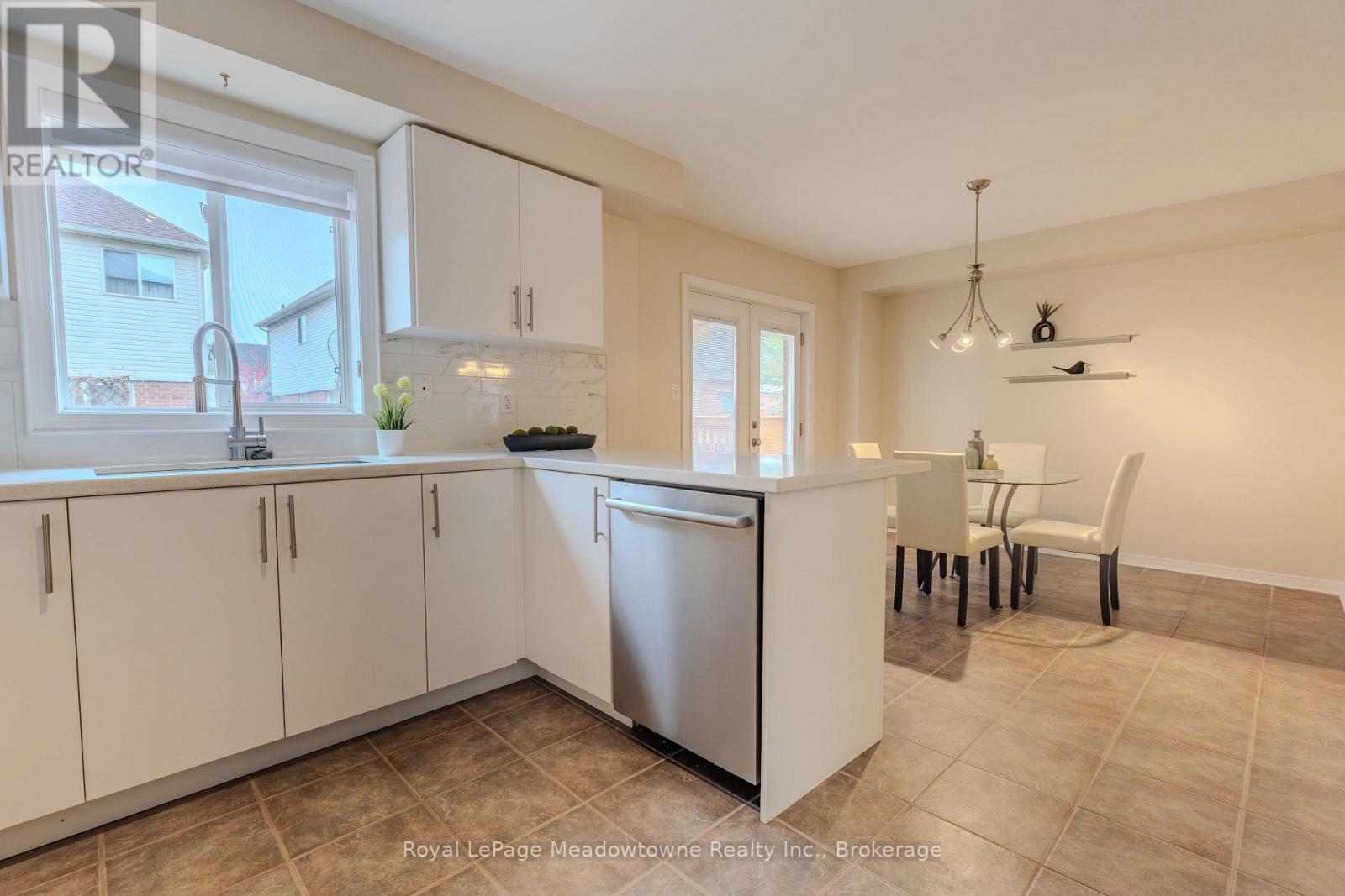 1311 Cartmer Way Property Photo 17