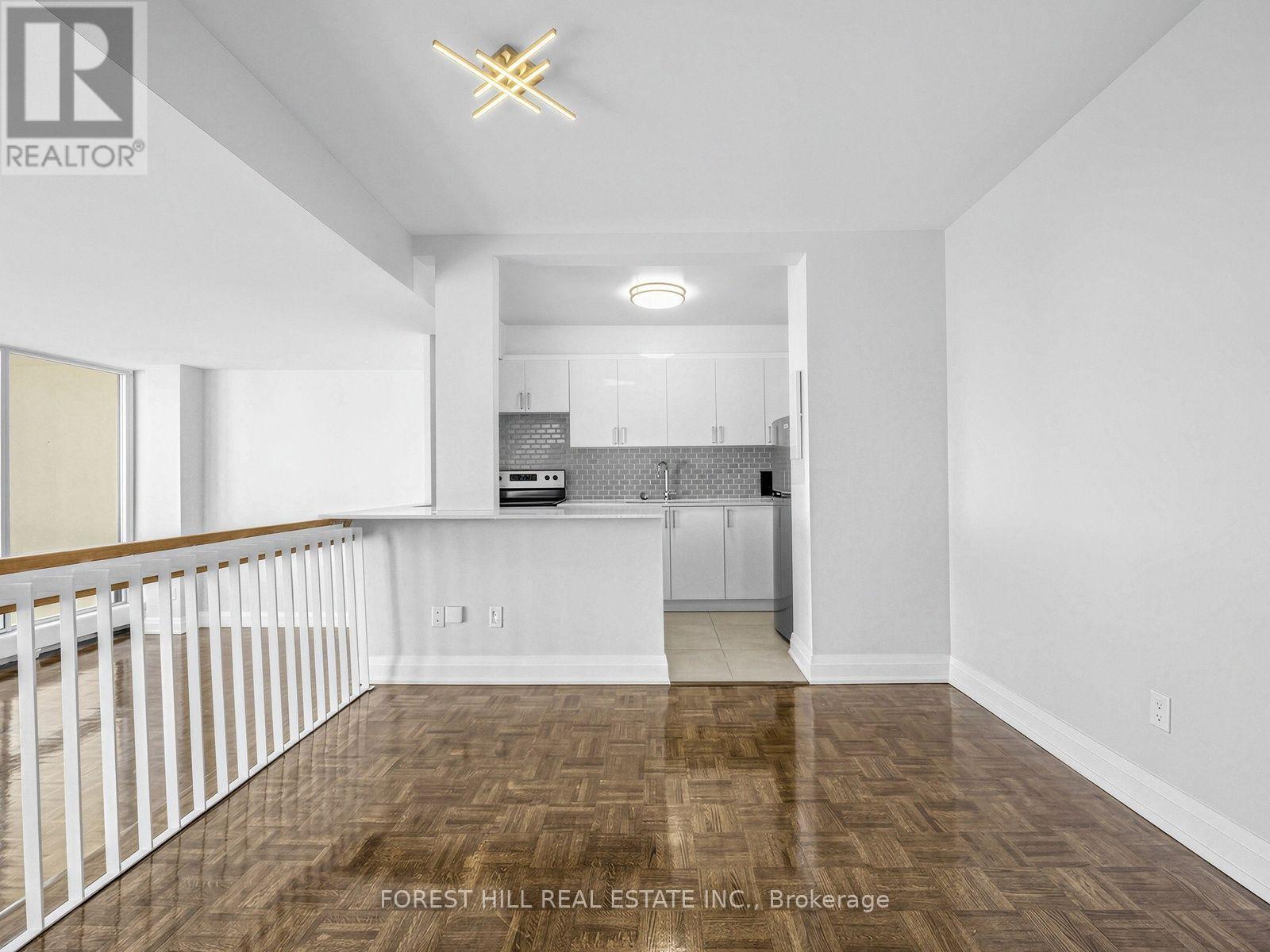 1811 - 377 Ridelle Avenue Property Photo 11