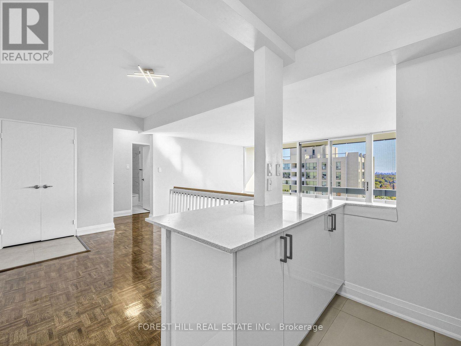 1811 - 377 Ridelle Avenue Property Photo 14