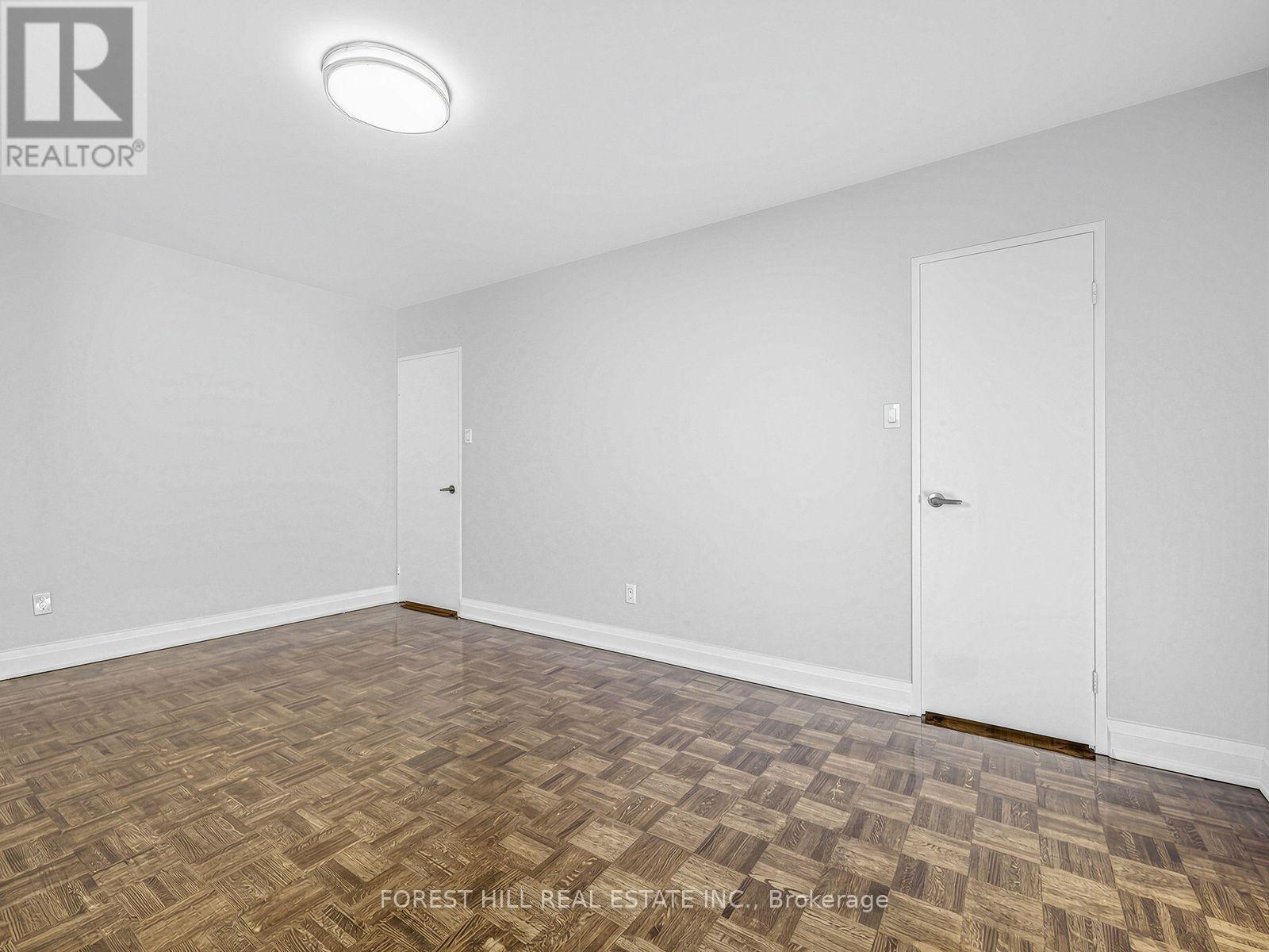 1811 - 377 Ridelle Avenue Property Photo 19