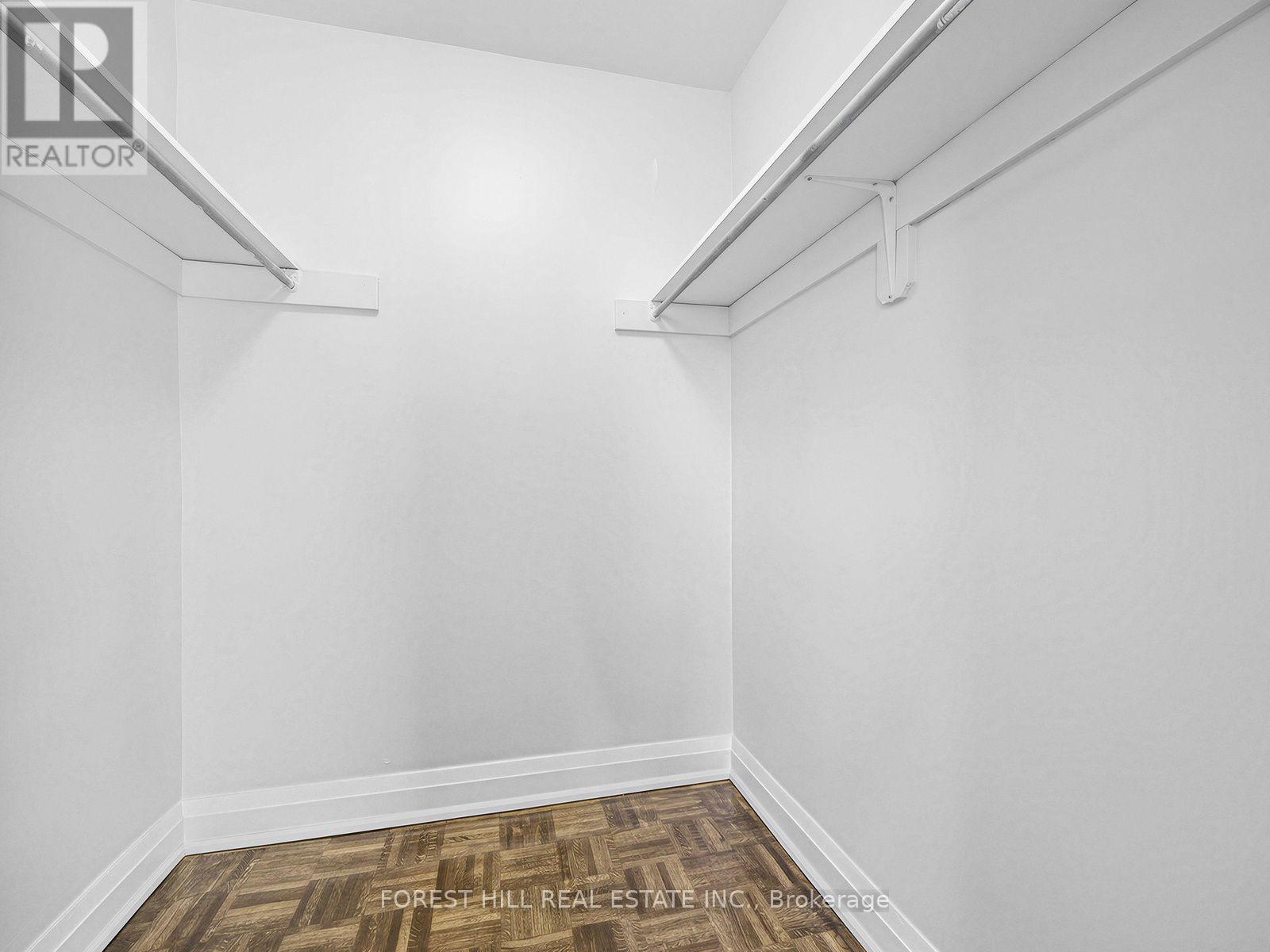 1811 - 377 Ridelle Avenue Property Photo 22