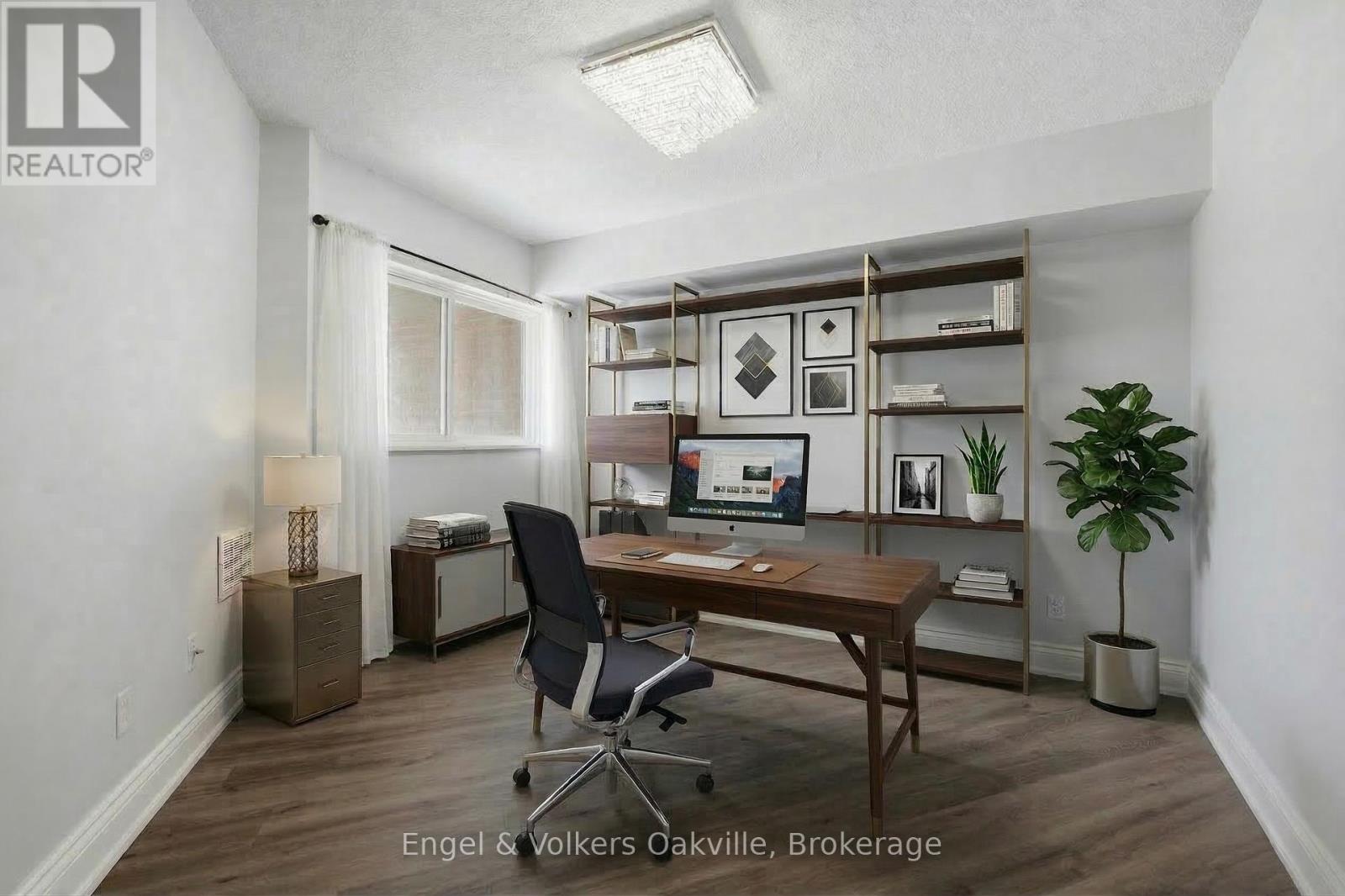 625 - 1000 Cedarglen Gate Property Photo 11