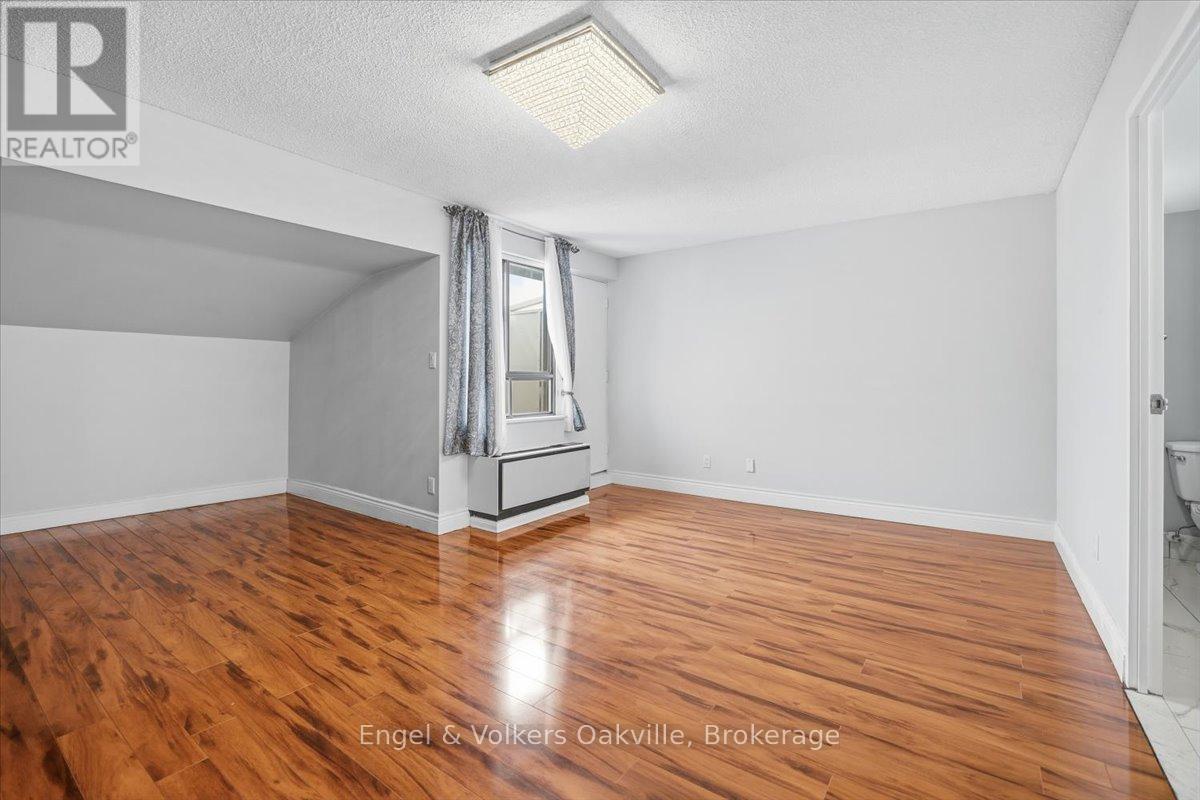 625 - 1000 Cedarglen Gate Property Photo 19