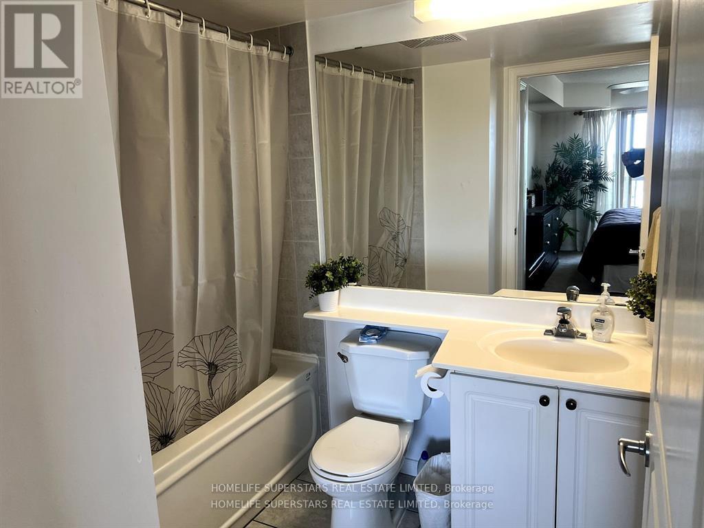 416 - 300 Ray Lawson Boulevard Property Photo 5
