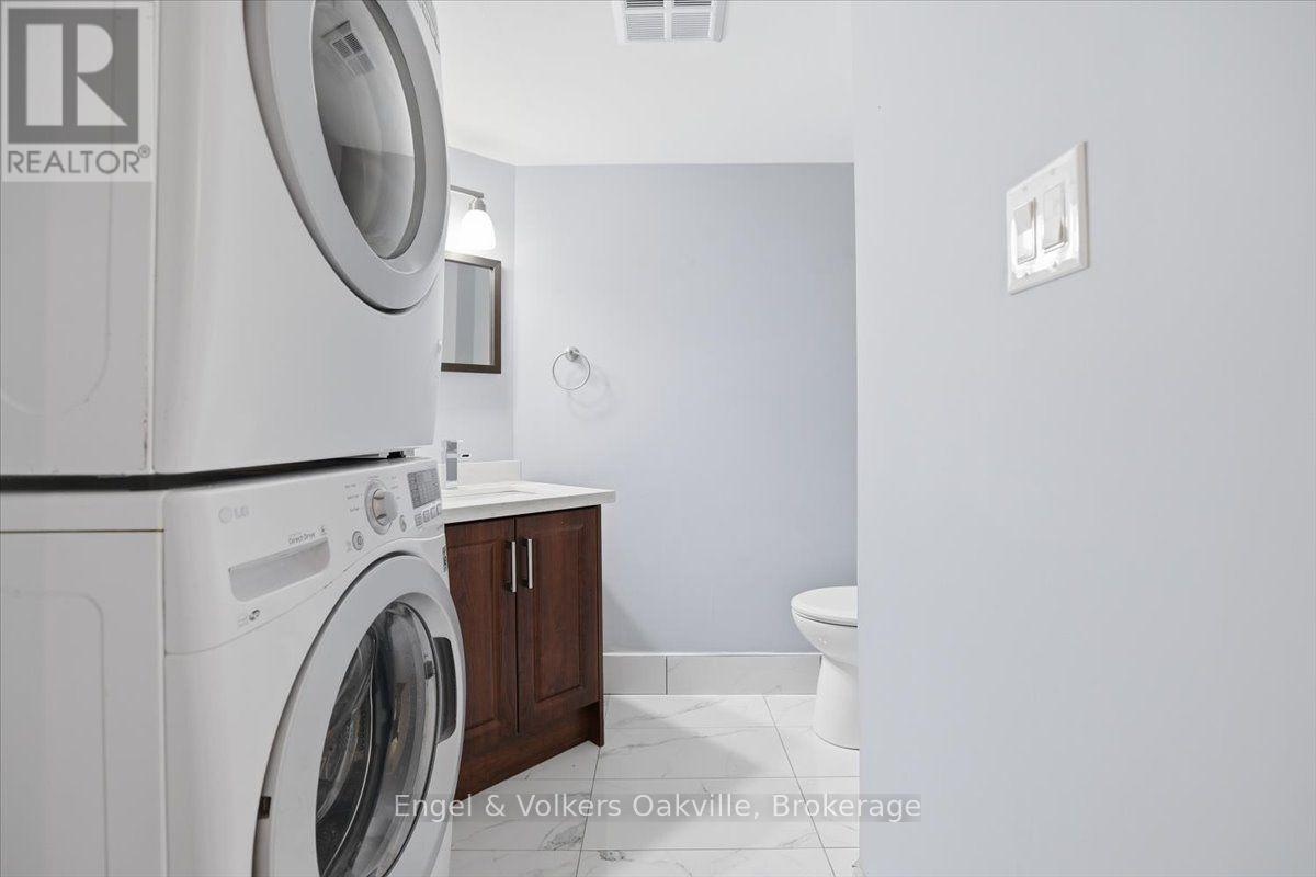 625 - 1000 Cedarglen Gate Property Photo 14