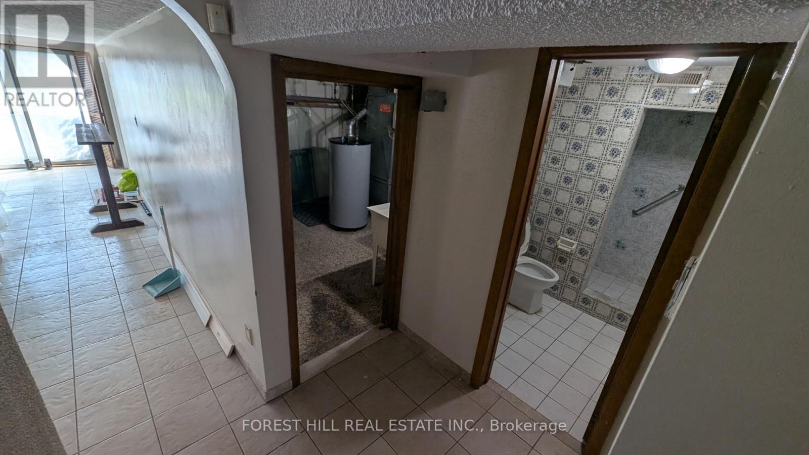 99 Gosford Boulevard Property Photo 6