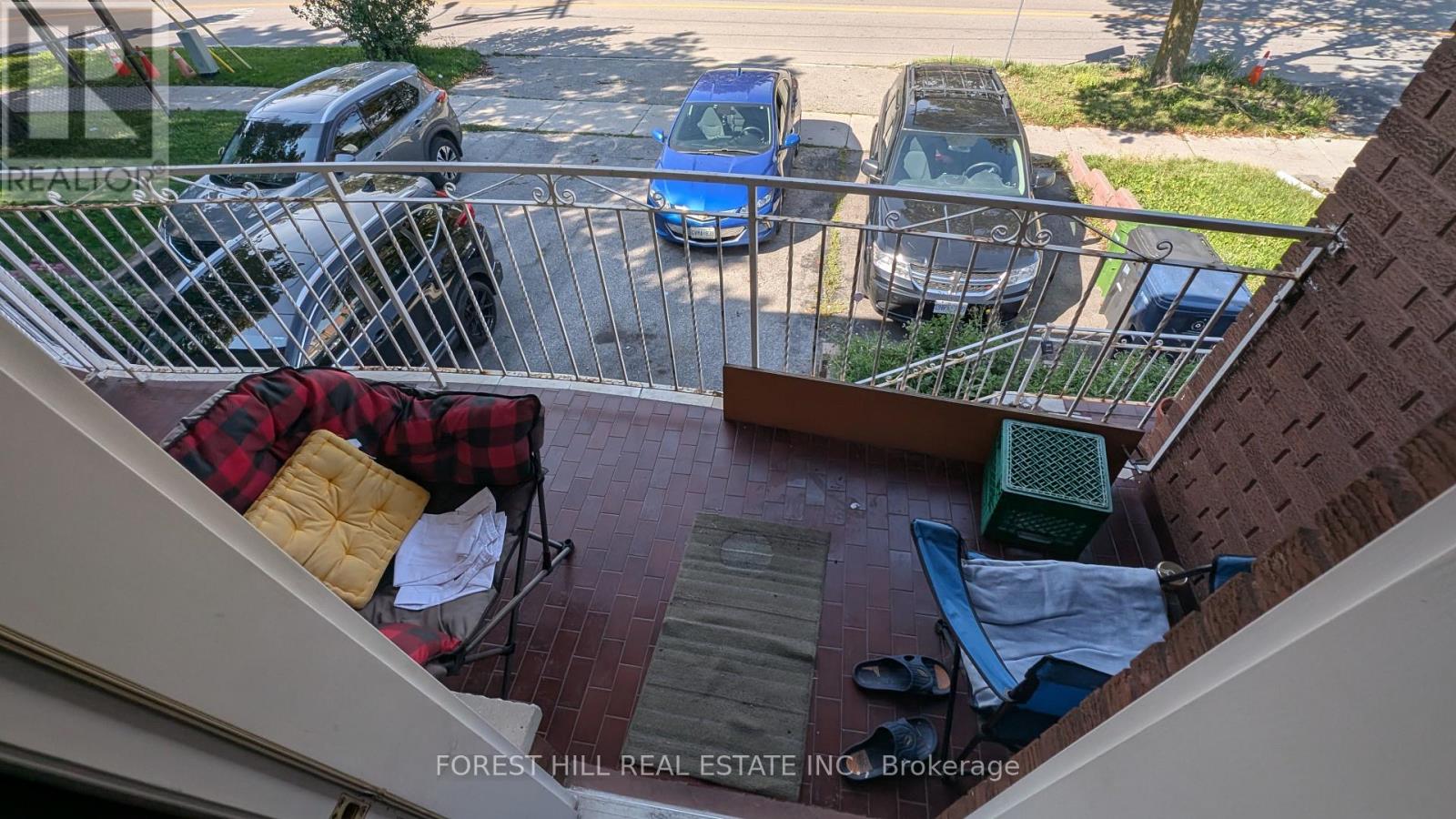 99 Gosford Boulevard Property Photo 19