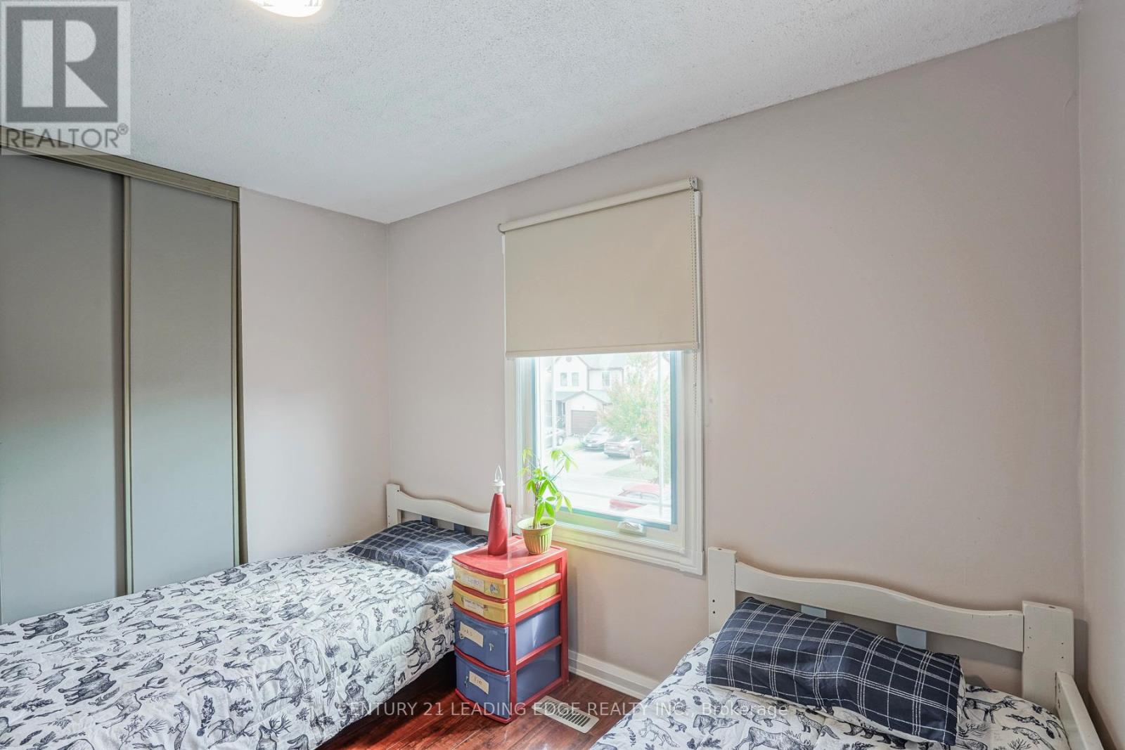 Upper - 29 Junewood Crescent Property Photo 21