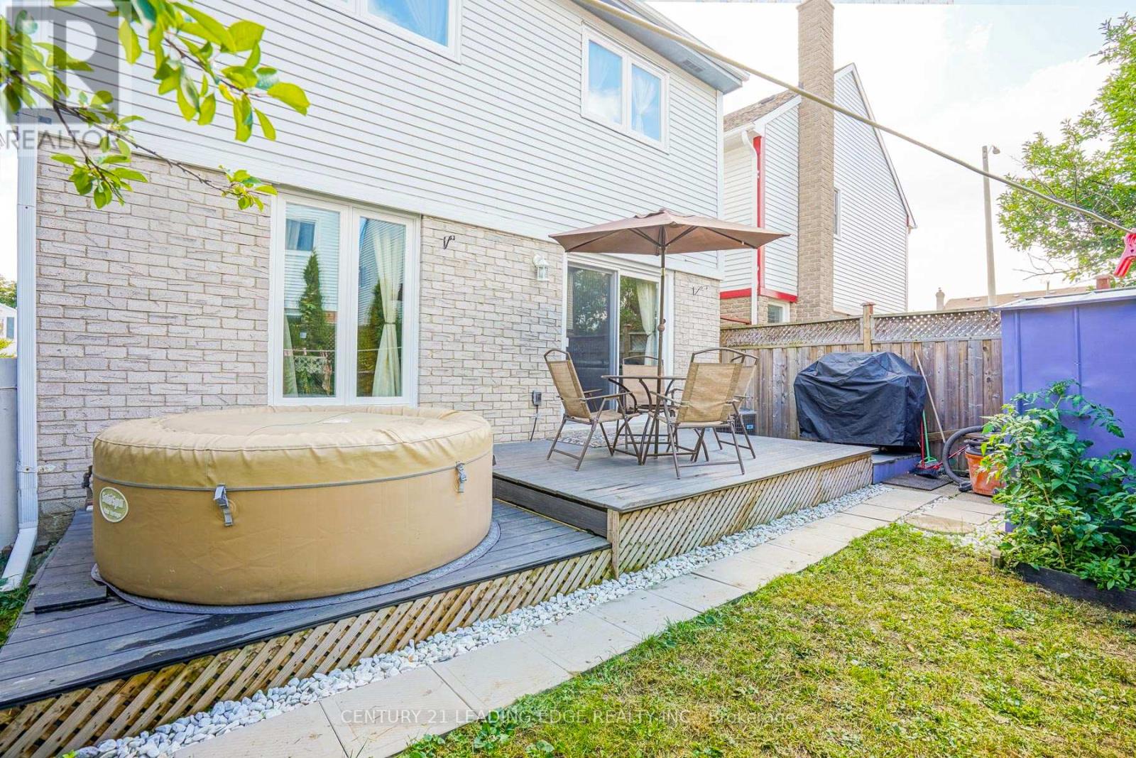 Upper - 29 Junewood Crescent Property Photo 30