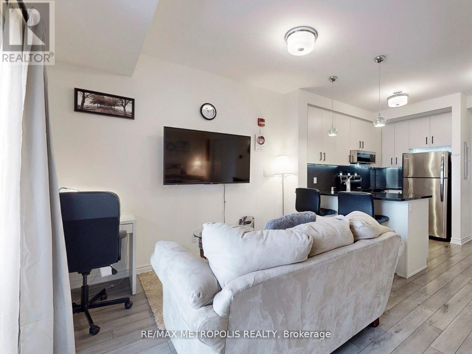401 - 200 Lagerfeld Drive Property Photo 17