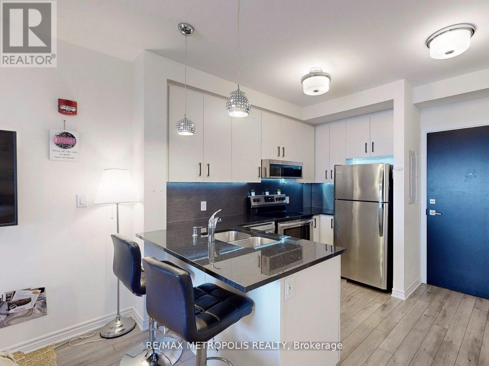 401 - 200 Lagerfeld Drive Property Photo 27