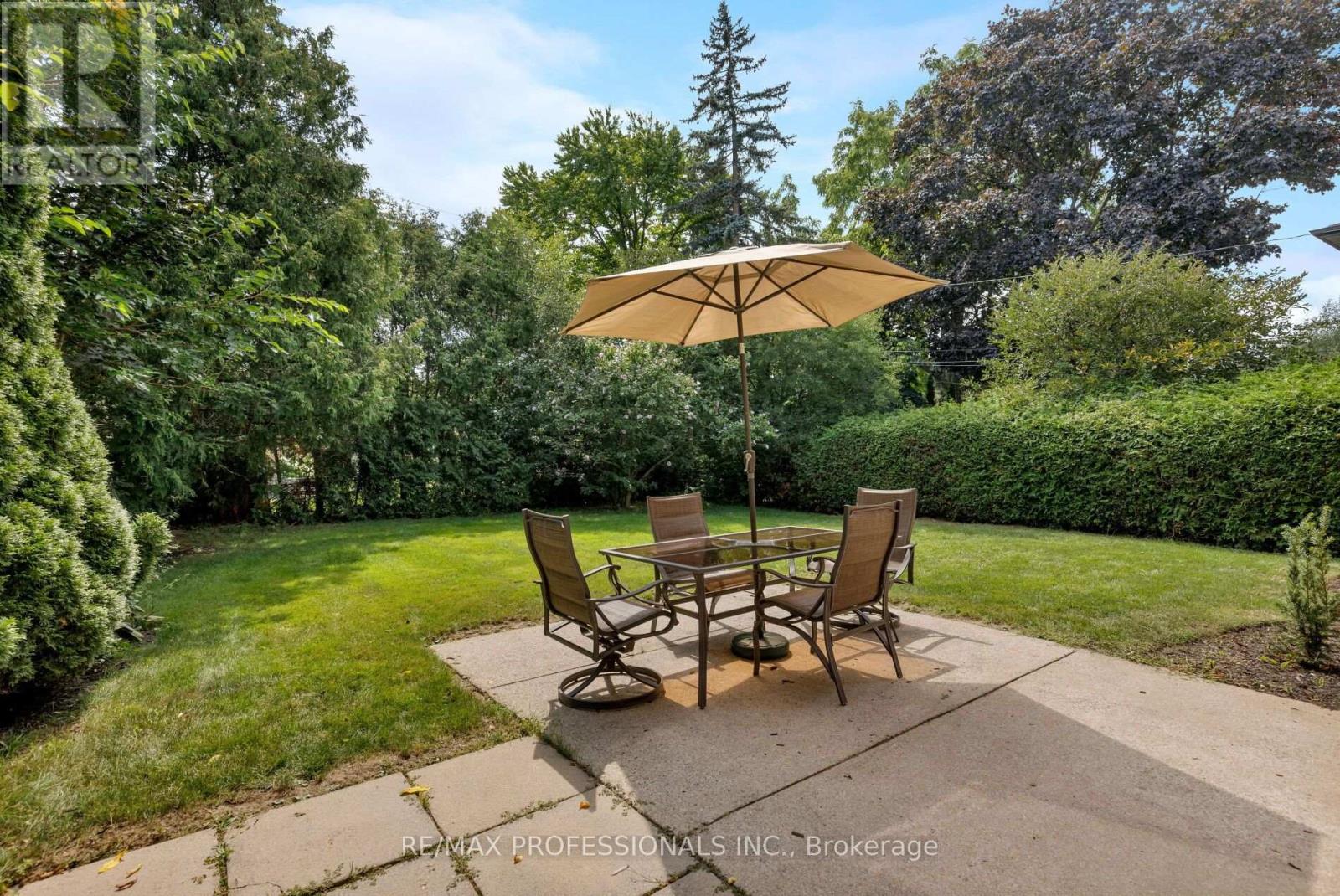 36 Thicket Road Property Photo 34
