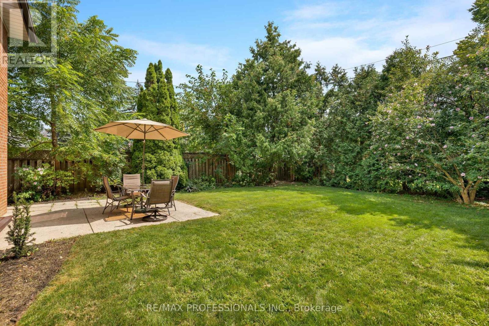 36 Thicket Road Property Photo 35