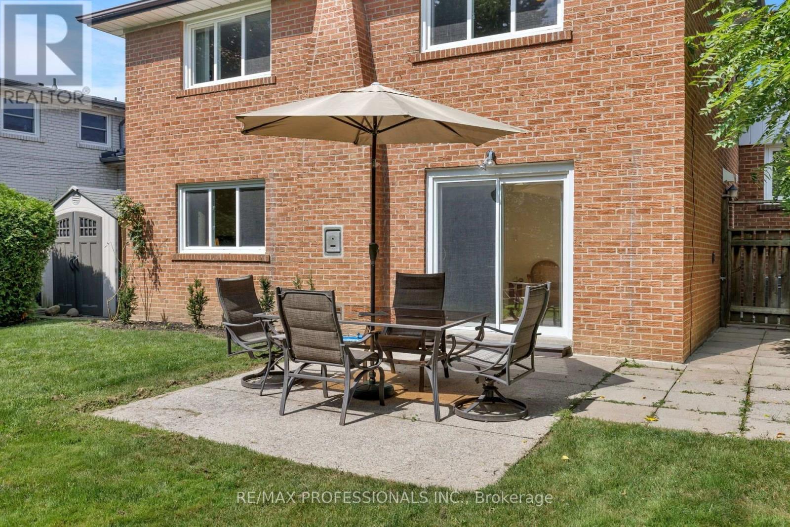 36 Thicket Road Property Photo 40