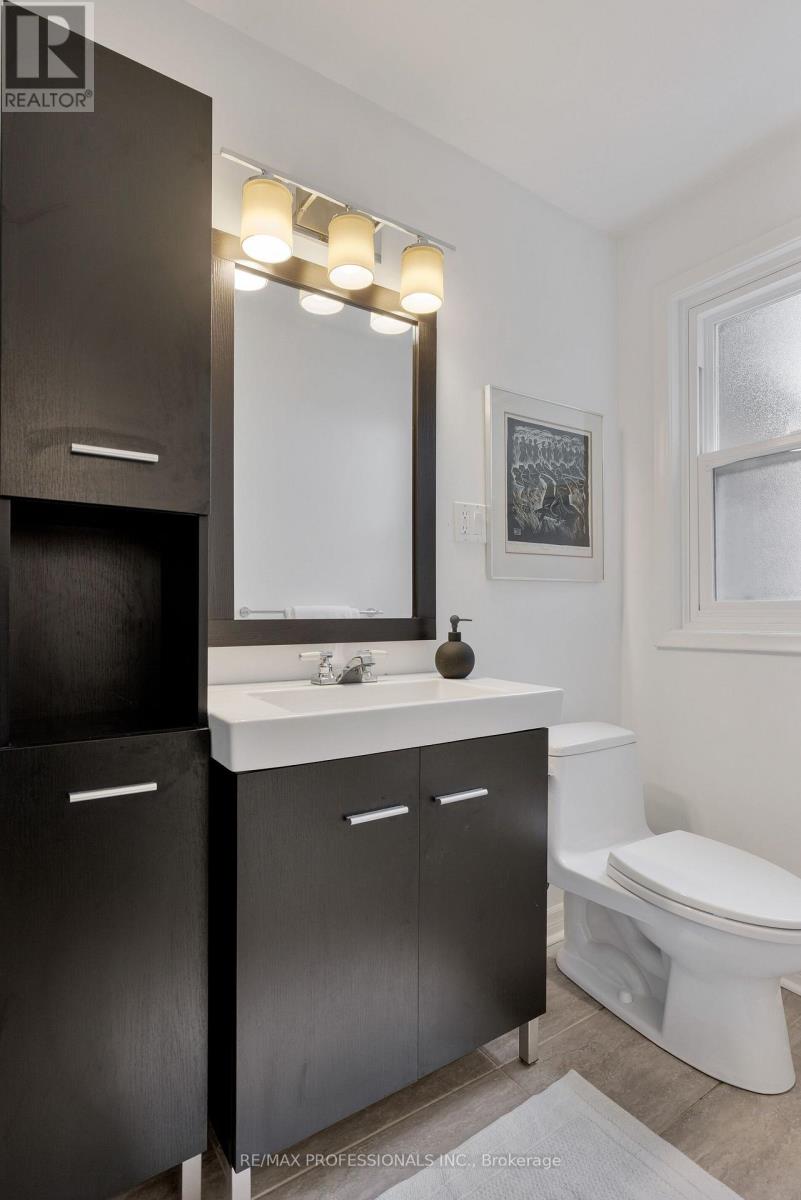36 Thicket Road Property Photo 43