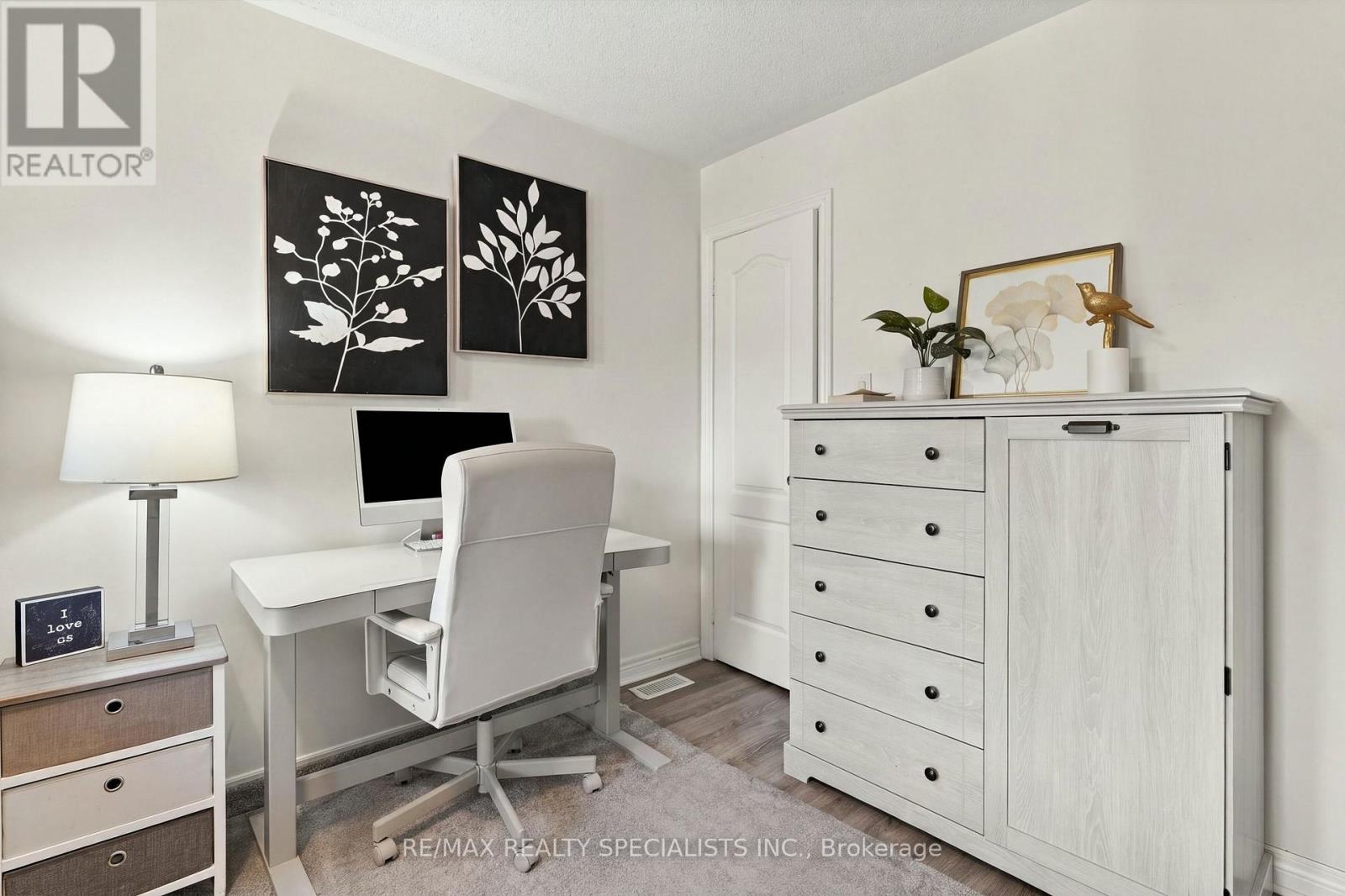 1108 Cumming Boulevard Property Photo 20