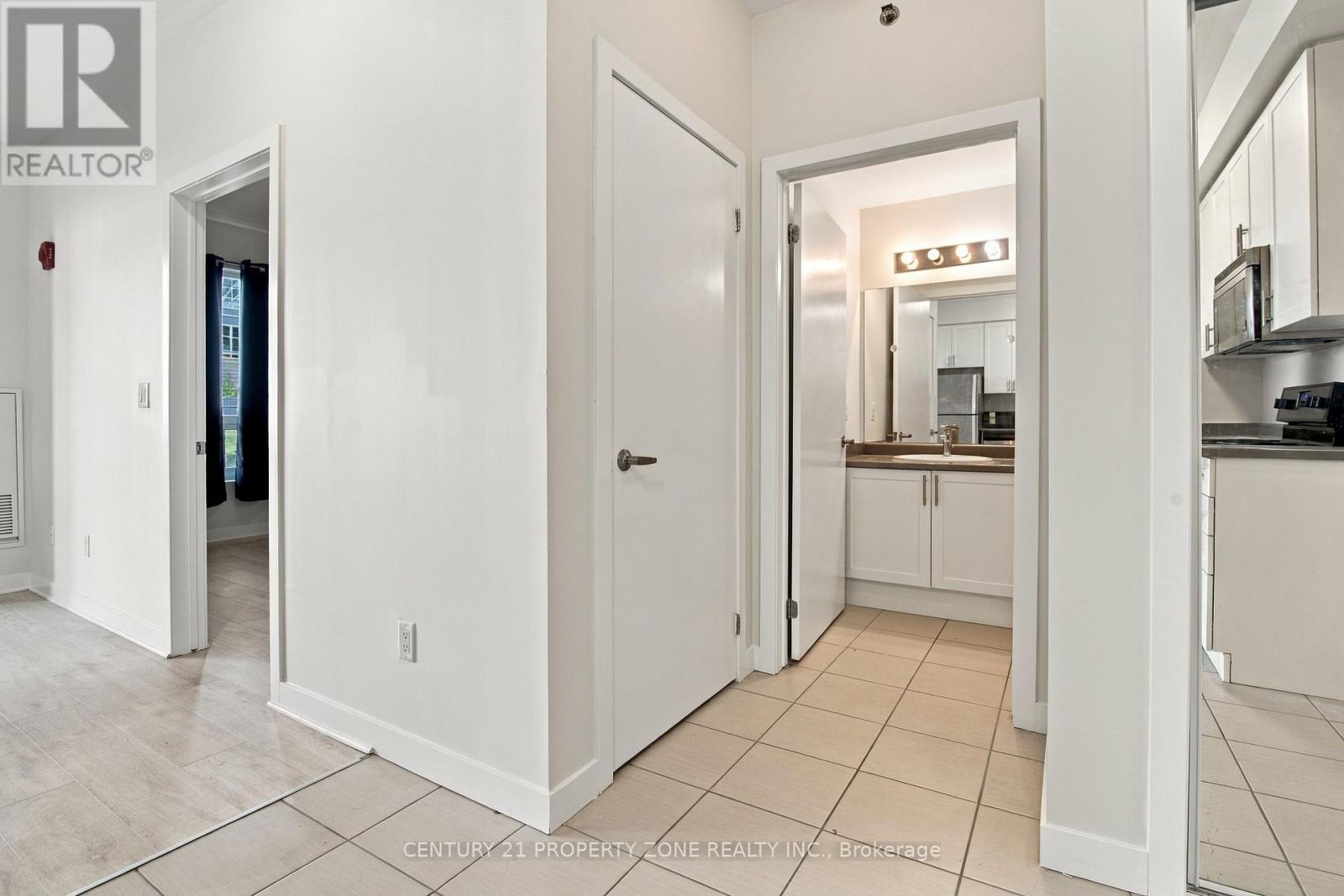 510 - 2490 Old Bronte Road Property Photo 17