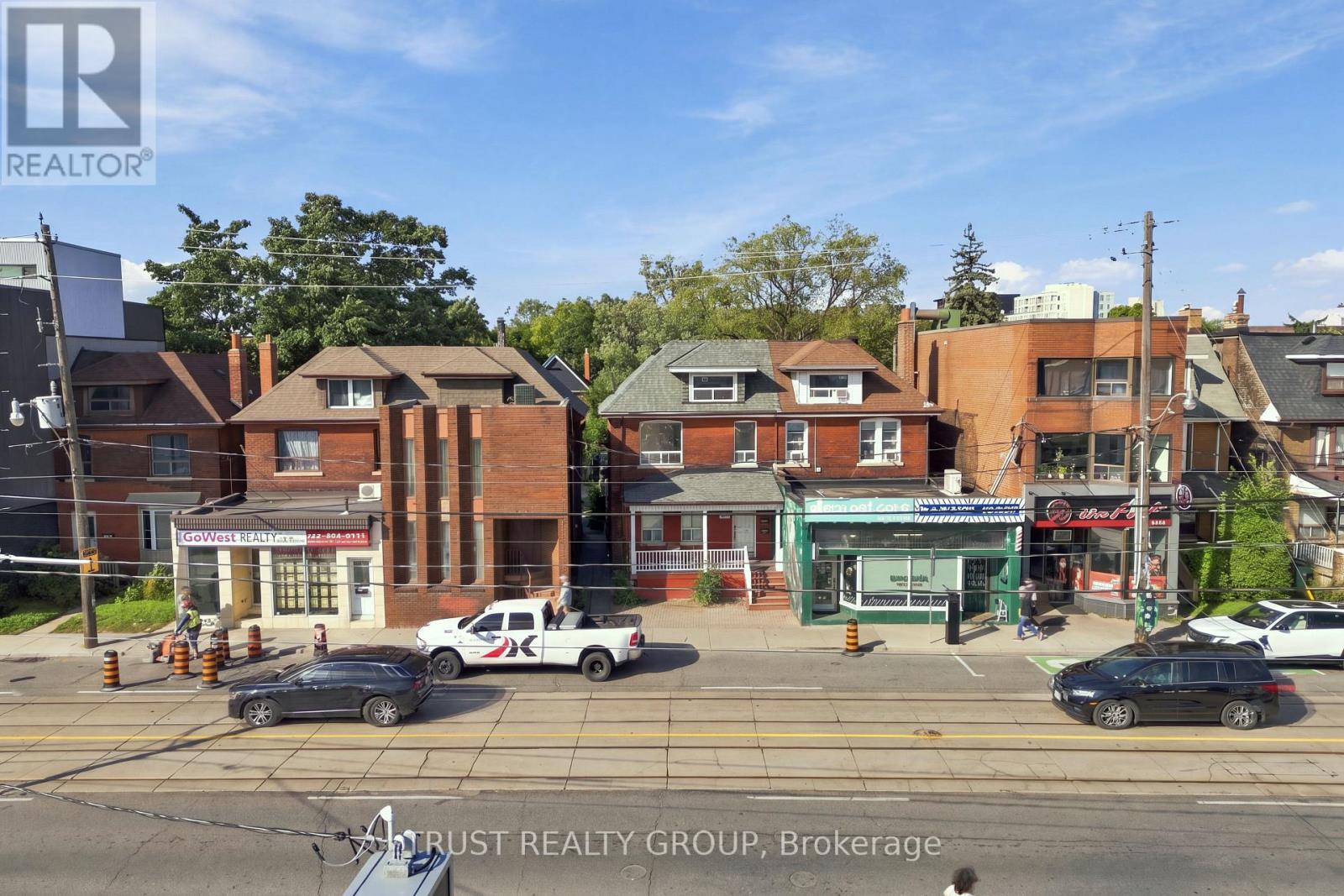 2nd & 3rd Floor - 2279 Dundas Street W Property Photo 1