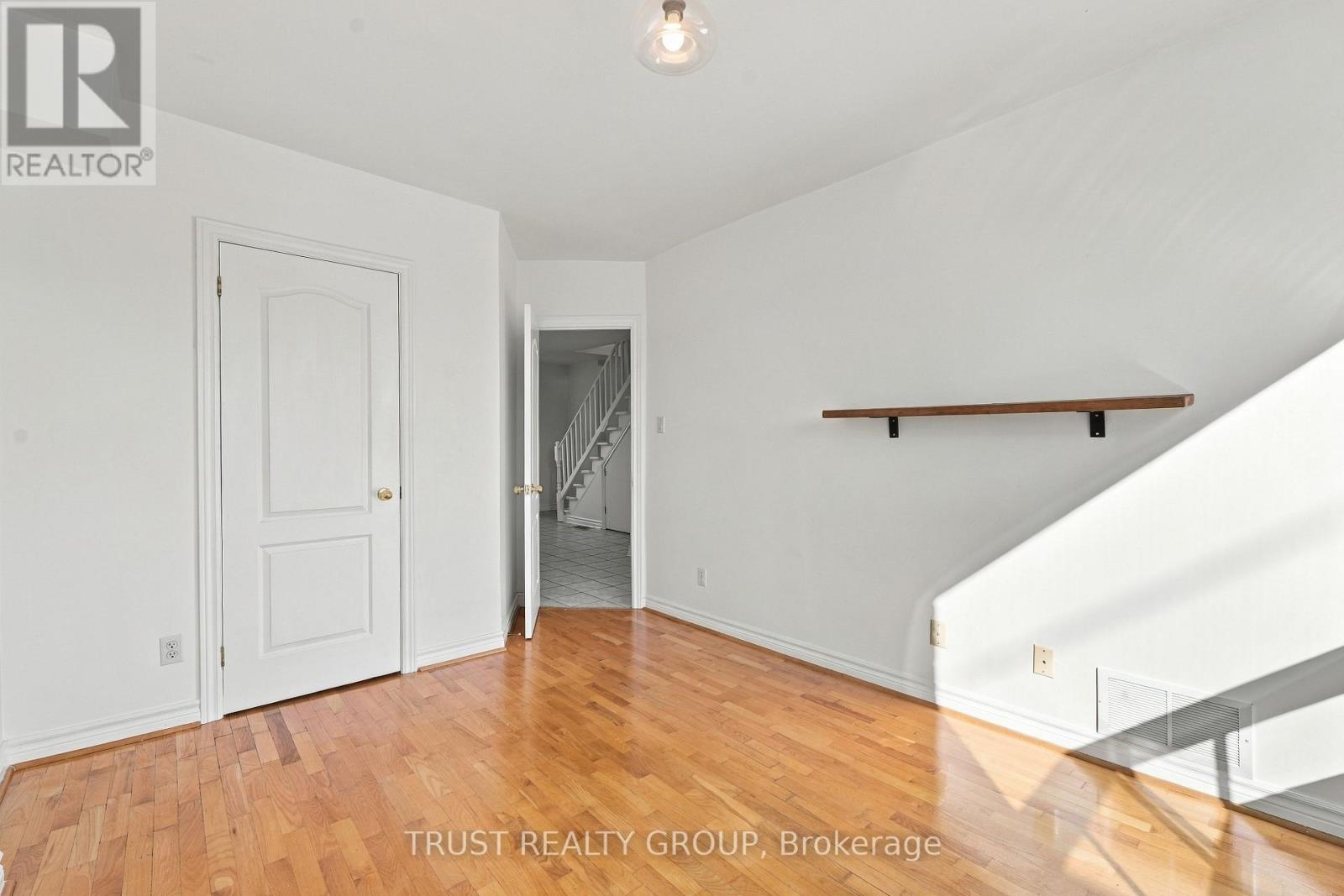 2nd & 3rd Floor - 2279 Dundas Street W Property Photo 11