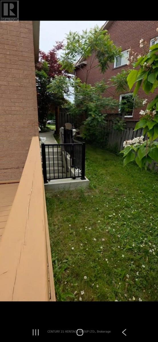 73 Hutton Crescent Property Photo 24