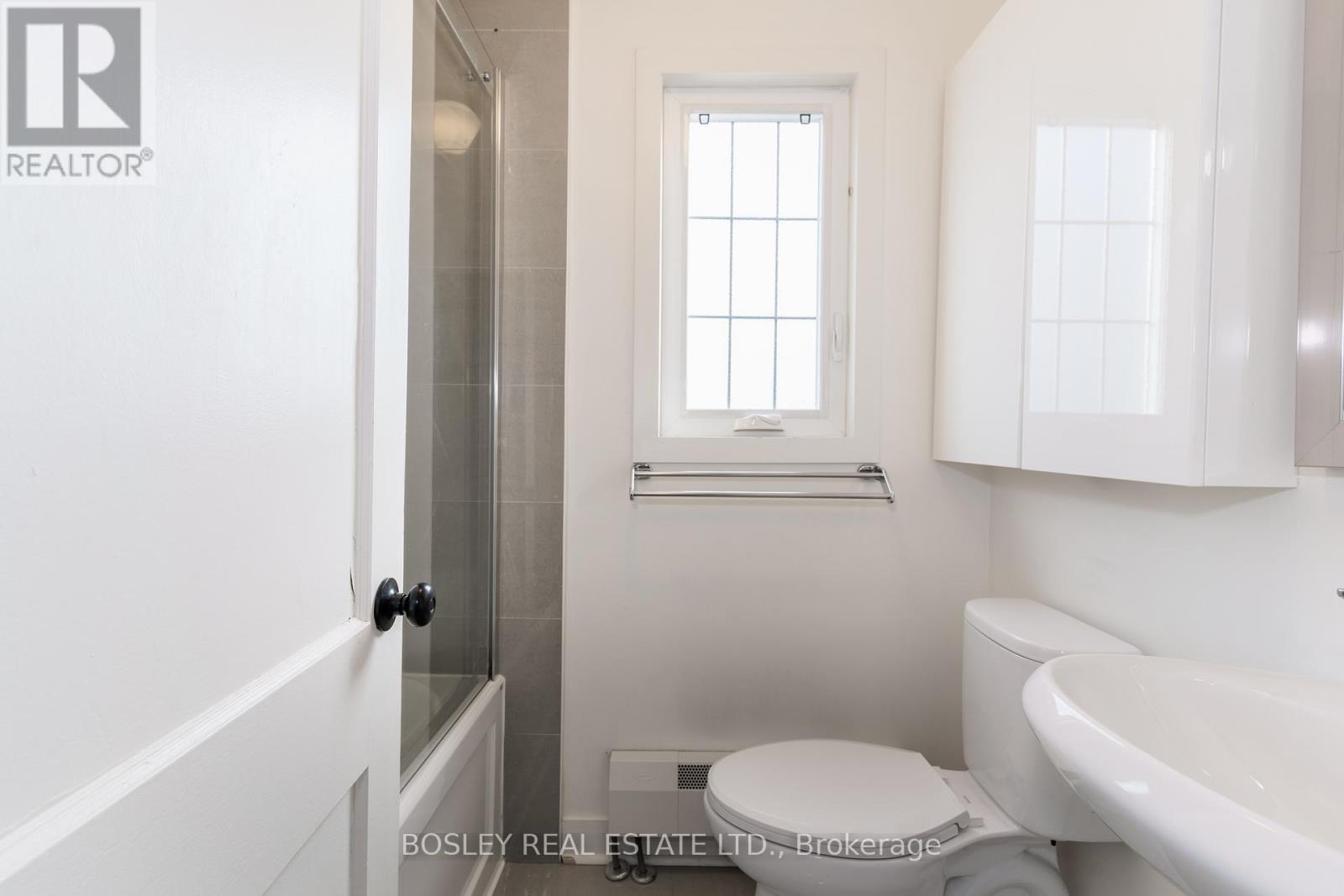 5 - 308 S Kingsway Road Property Photo 14