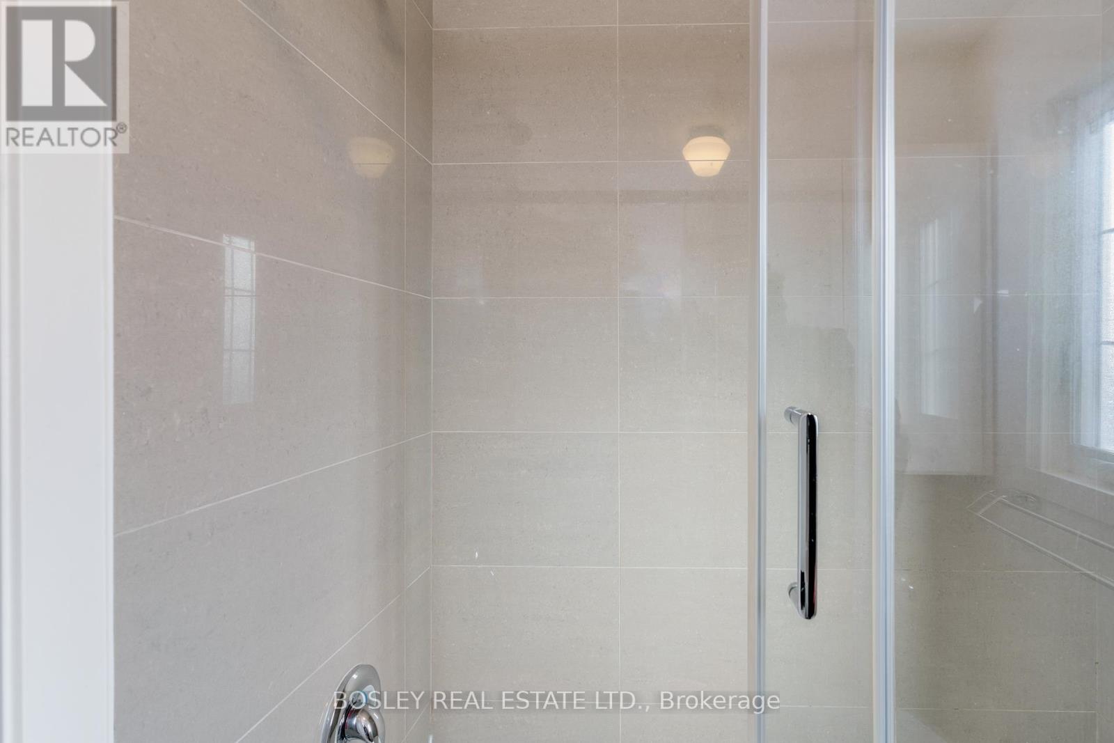5 - 308 S Kingsway Road Property Photo 16