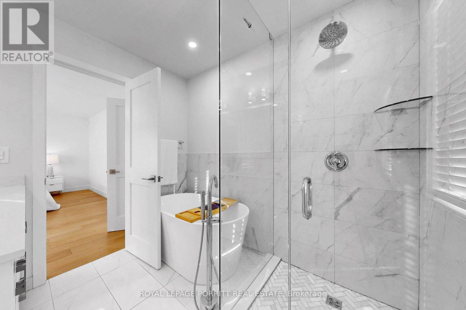 94 Edgecroft Road Property Photo 35