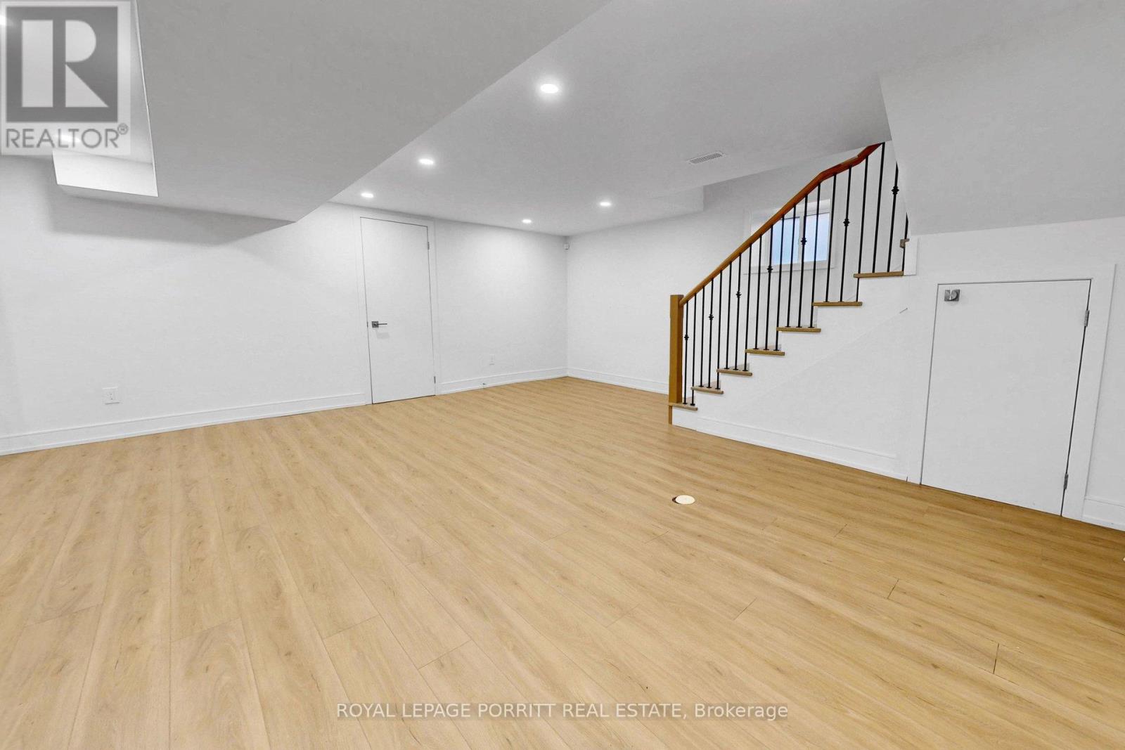 94 Edgecroft Road Property Photo 37
