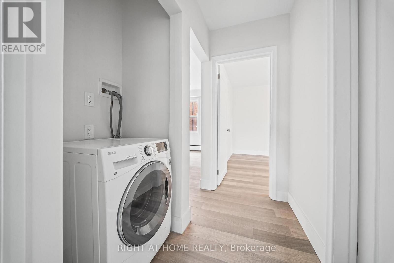 3 - 32 Vanevery Street Property Photo 20