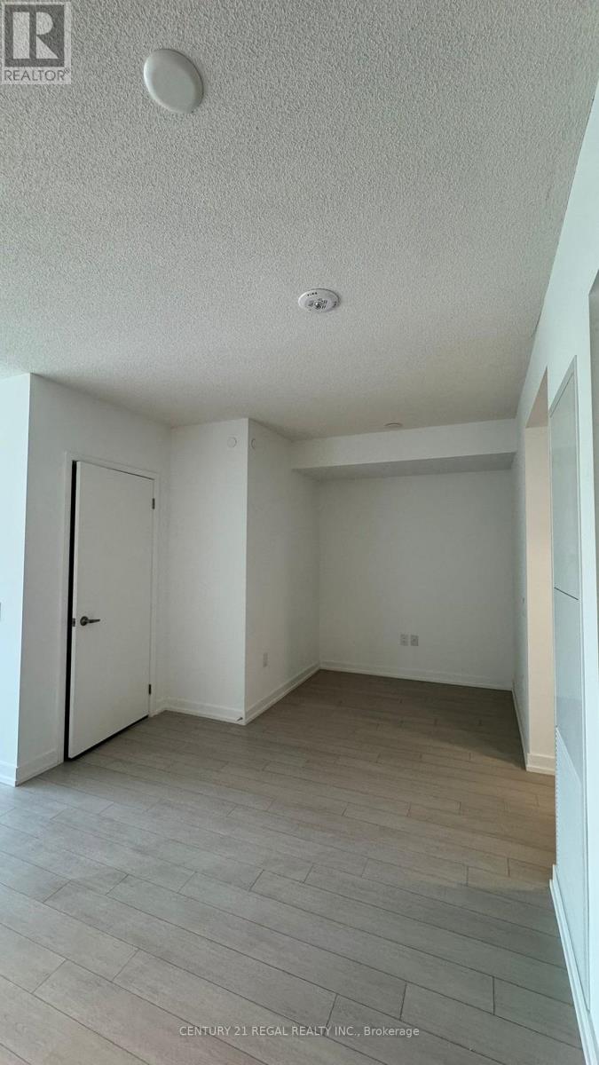 818 - 4010 Eglinton Avenue W Property Photo 10