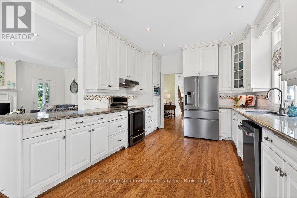 8550 Appleby Line Property Photo 12
