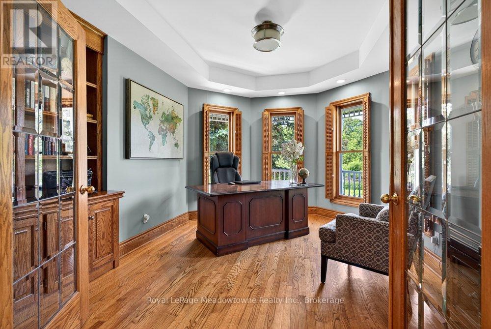 8550 Appleby Line Property Photo 17