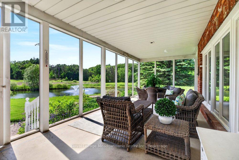 8550 Appleby Line Property Photo 34