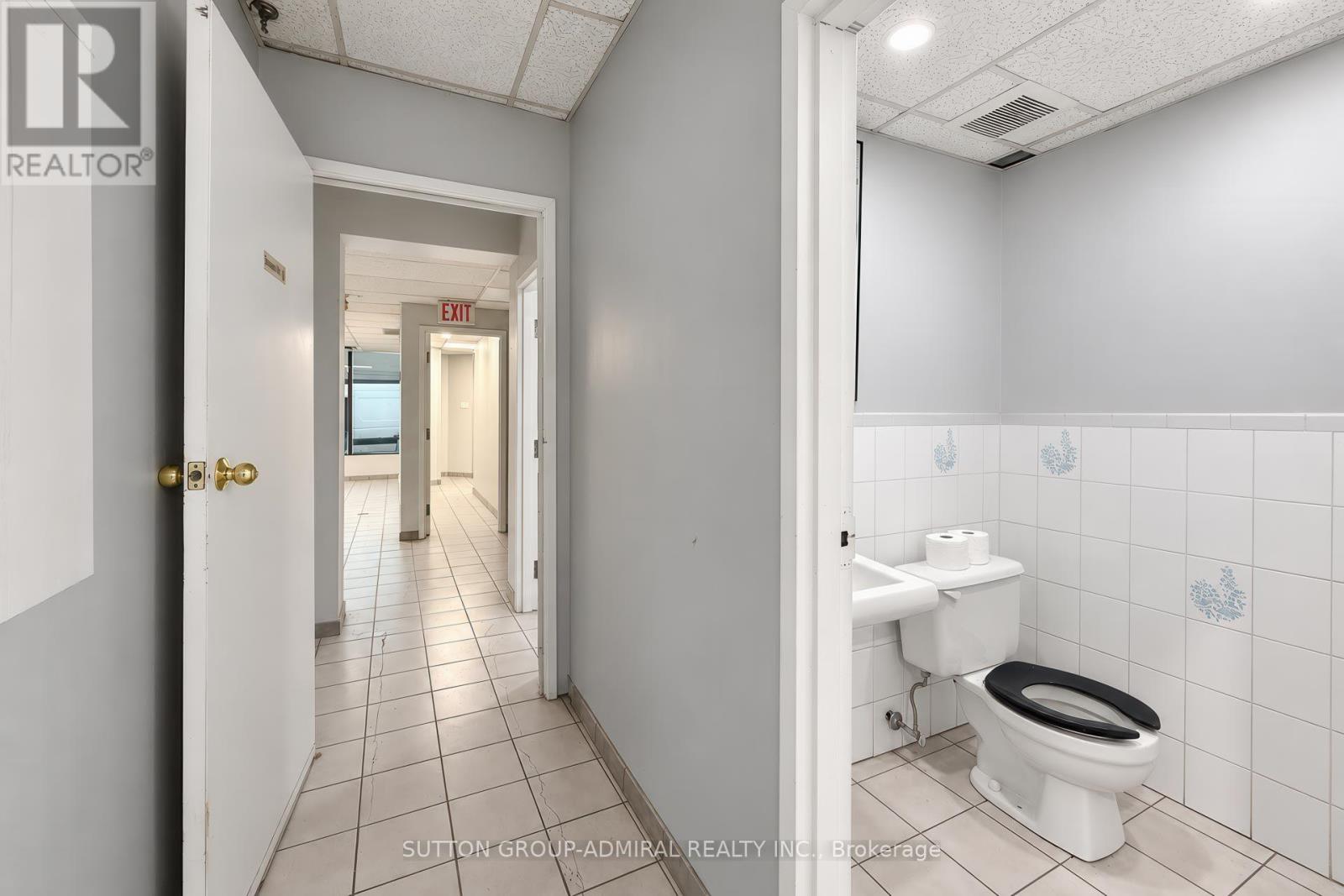 #1 - 130 Lepage Court Property Photo 17