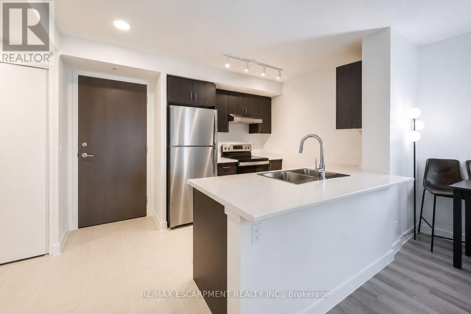 309 - 10 Wilby Crescent Property Photo 7