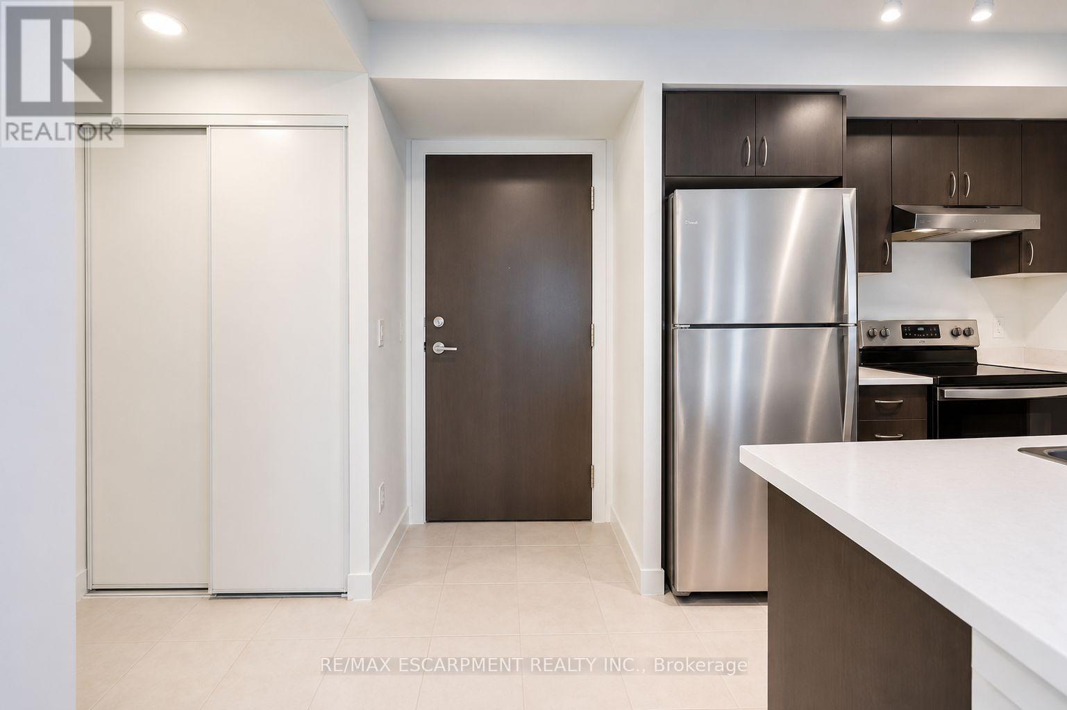 309 - 10 Wilby Crescent Property Photo 4