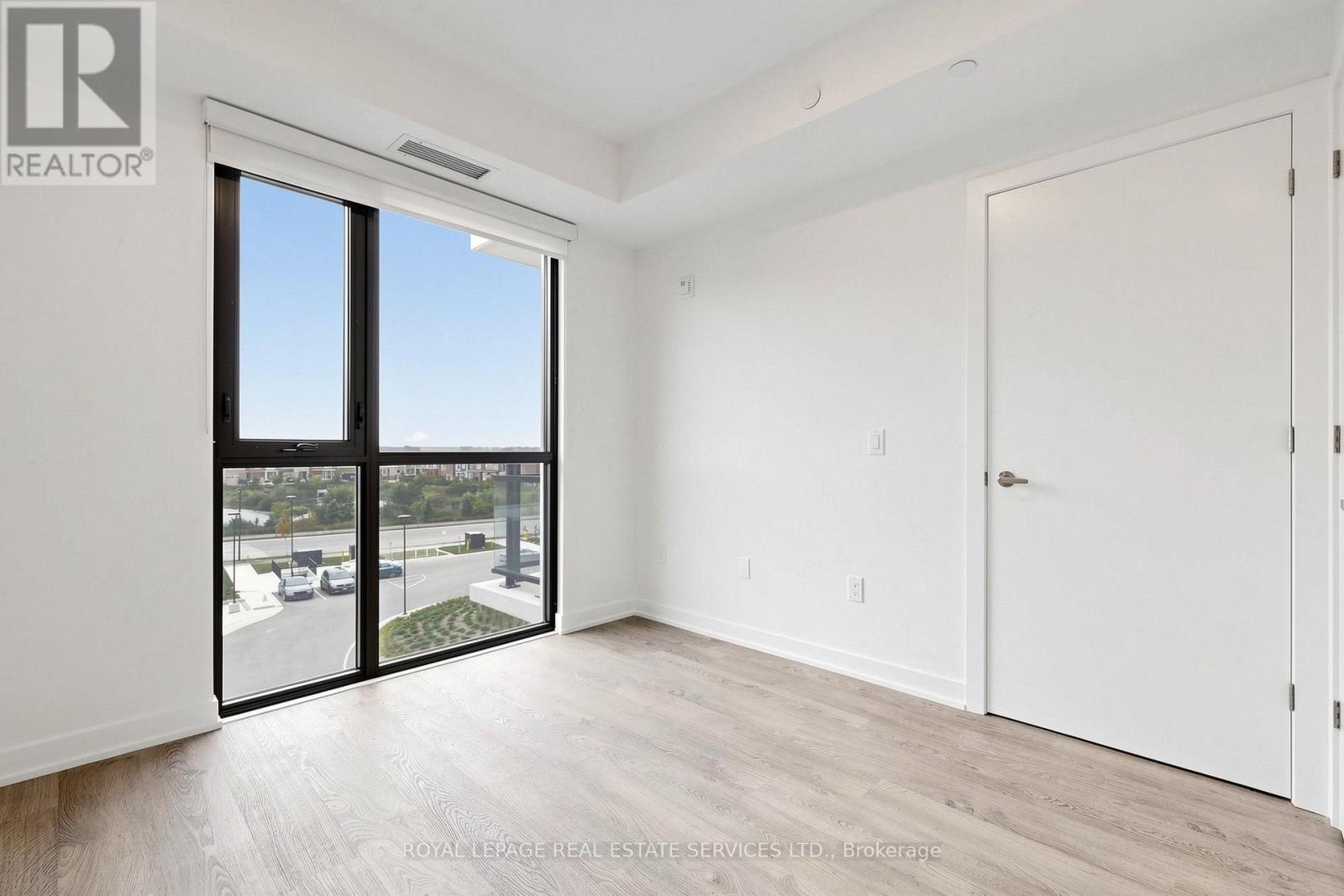 405 - 740 Whitlock Avenue Property Photo 19