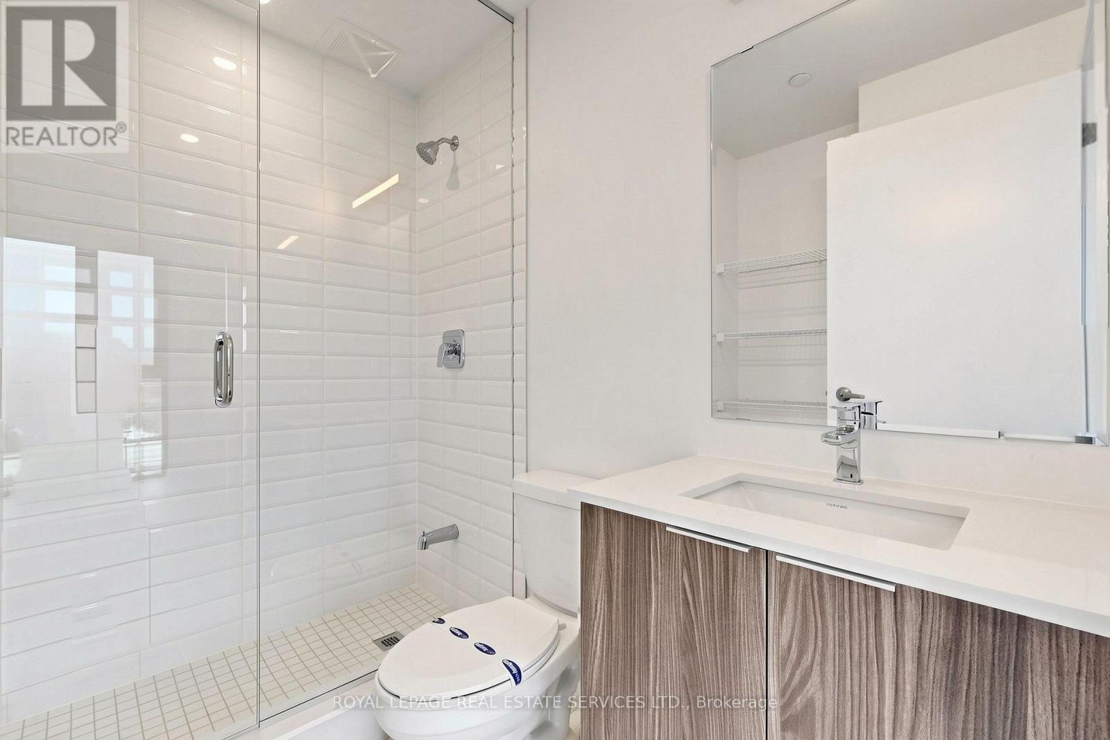 405 - 740 Whitlock Avenue Property Photo 21
