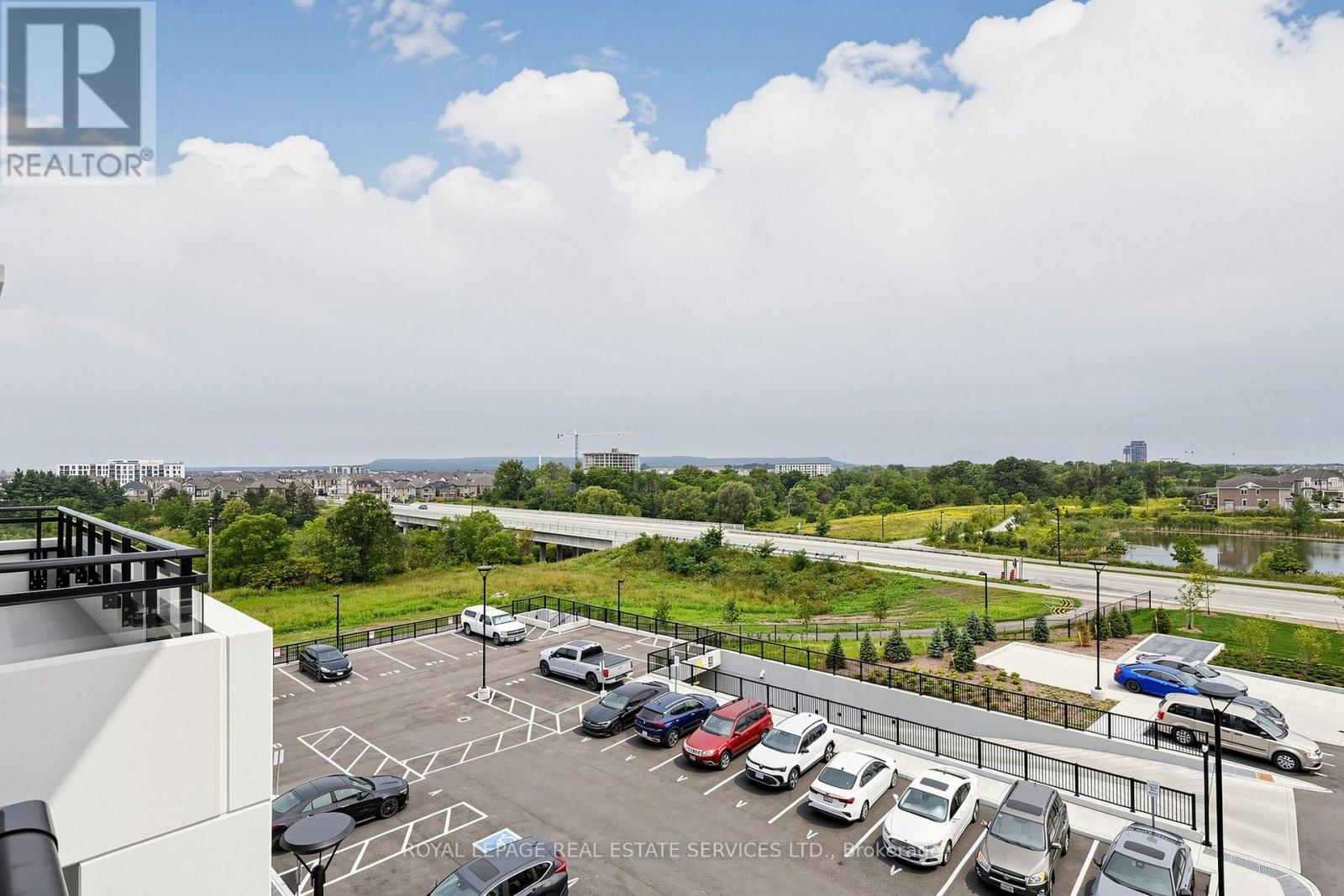 405 - 740 Whitlock Avenue Property Photo 31
