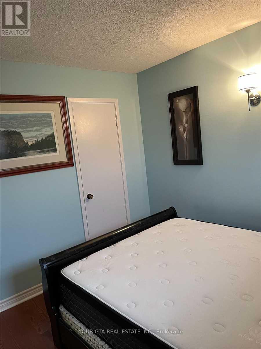 20 Luminous Court Property Photo 14