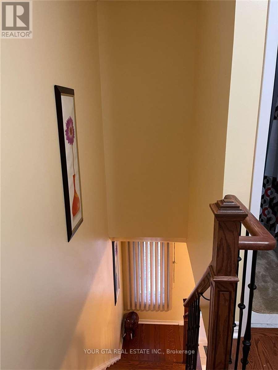 20 Luminous Court Property Photo 17