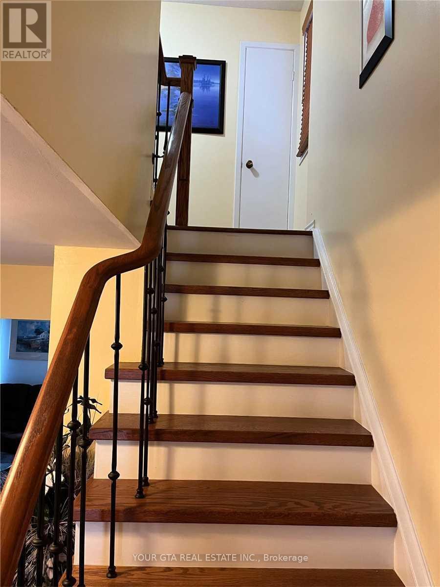20 Luminous Court Property Photo 18
