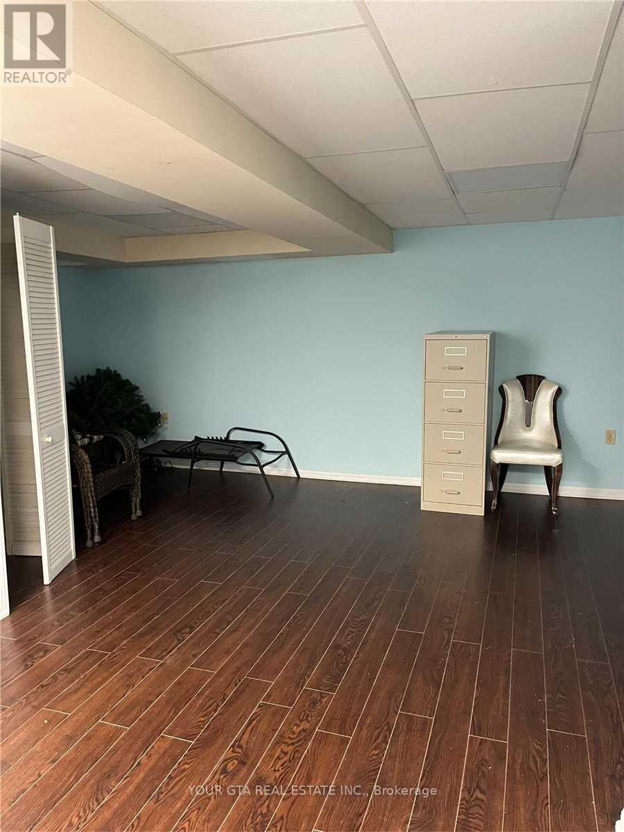 20 Luminous Court Property Photo 22